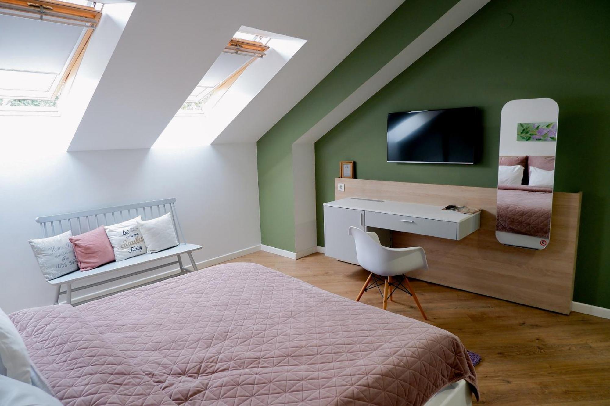 Casa M Hotell Oradea Eksteriør bilde