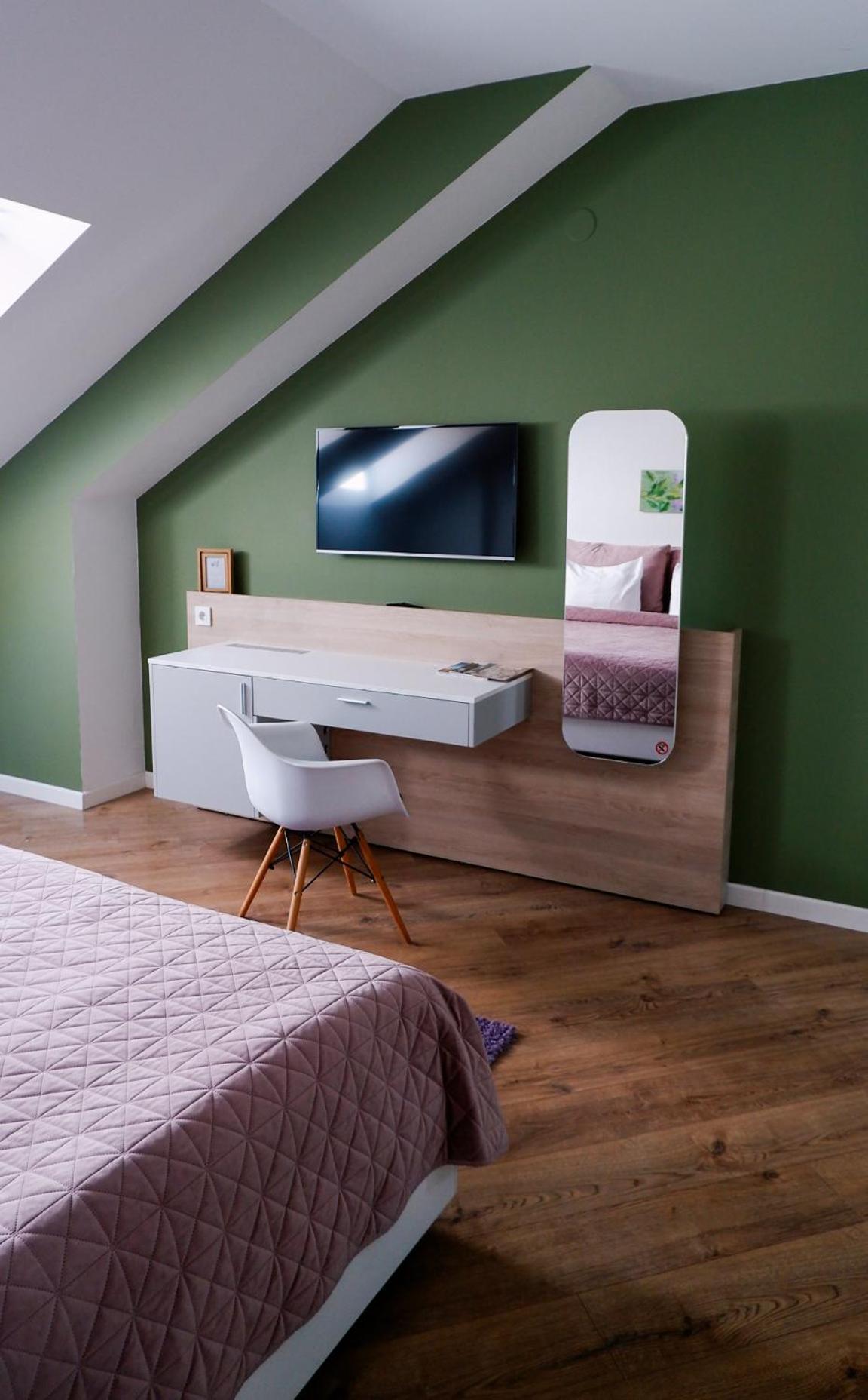Casa M Hotell Oradea Eksteriør bilde